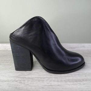Antelope Black Ankle Boots